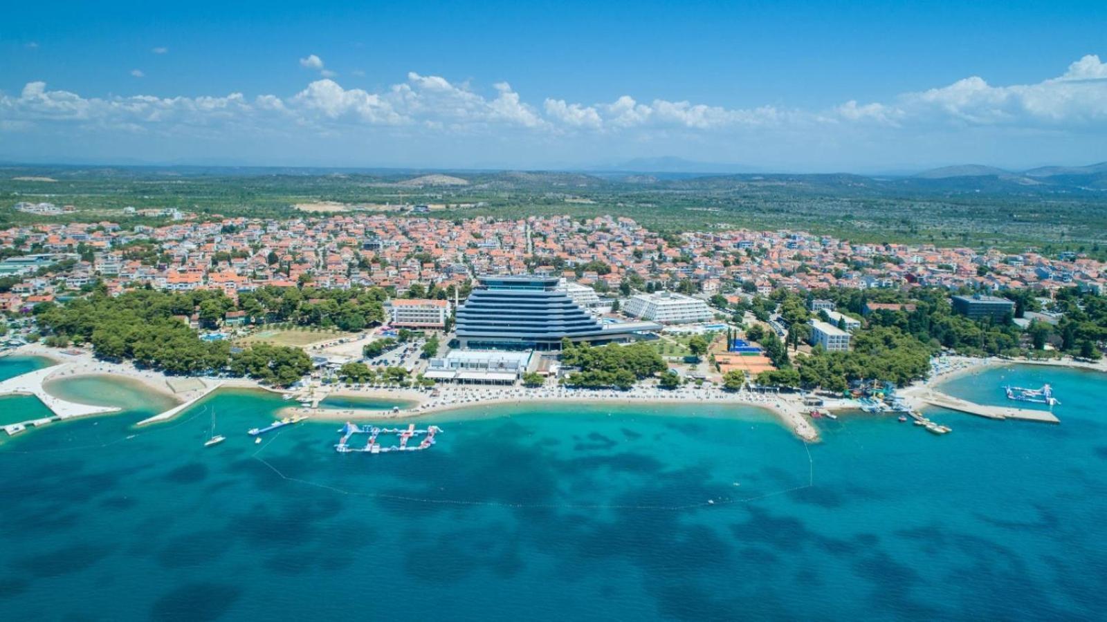 Apartments Vitis - City Centre - Free Parking Vodice Eksteriør billede